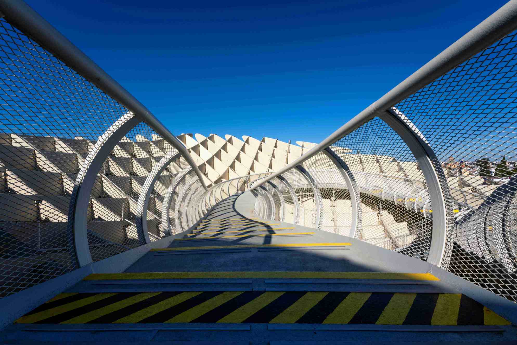 鋁合金天橋